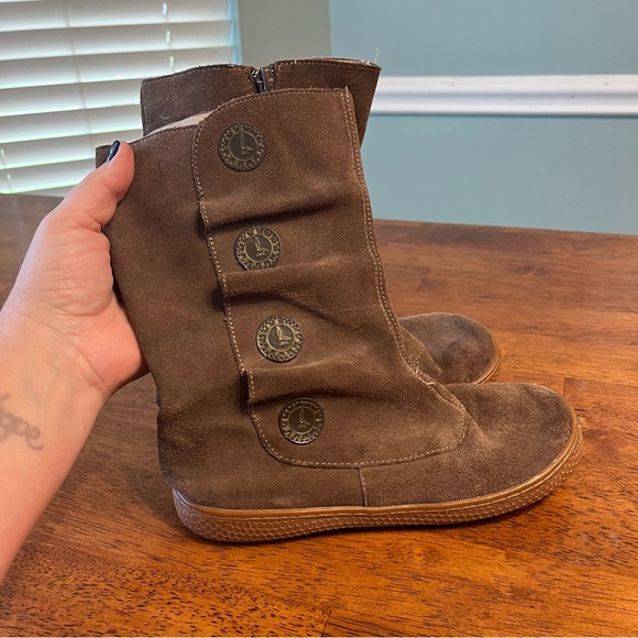 Livie and Luca Brown Suede Tiempo Boots with Button Accents size 3 - Picture 1 of 9